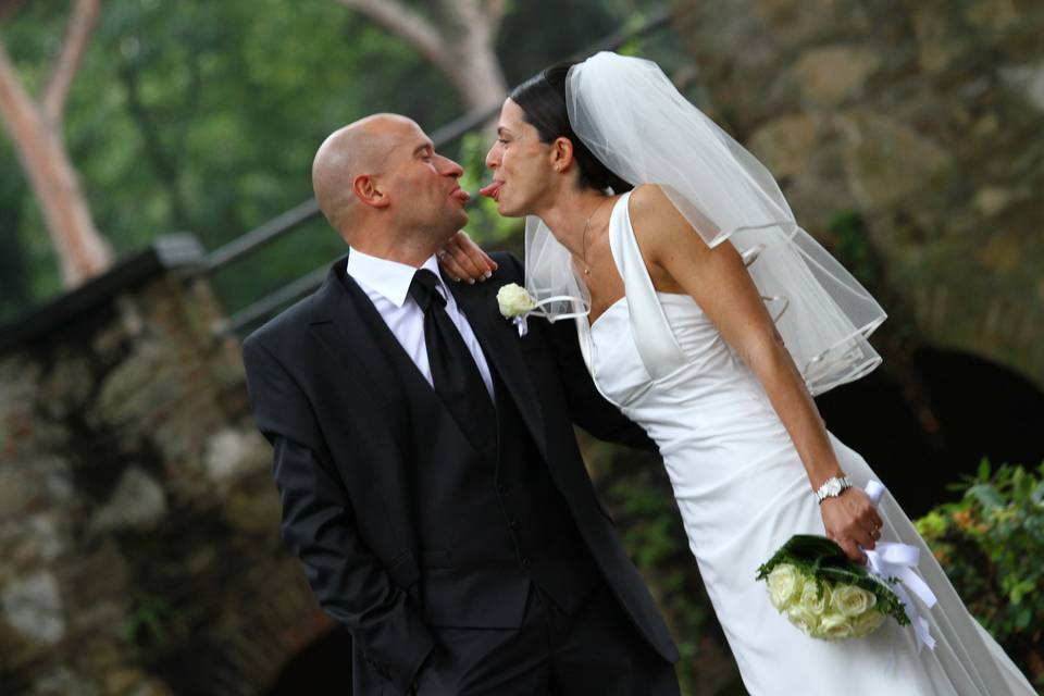 Sposa in spiaggia al Forte