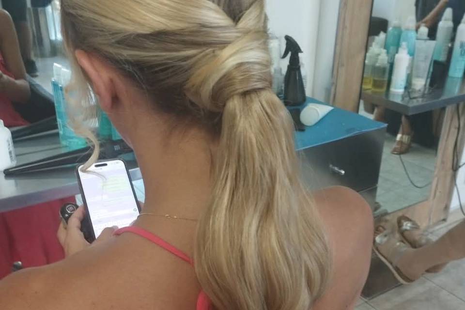 Coda mossa bionda