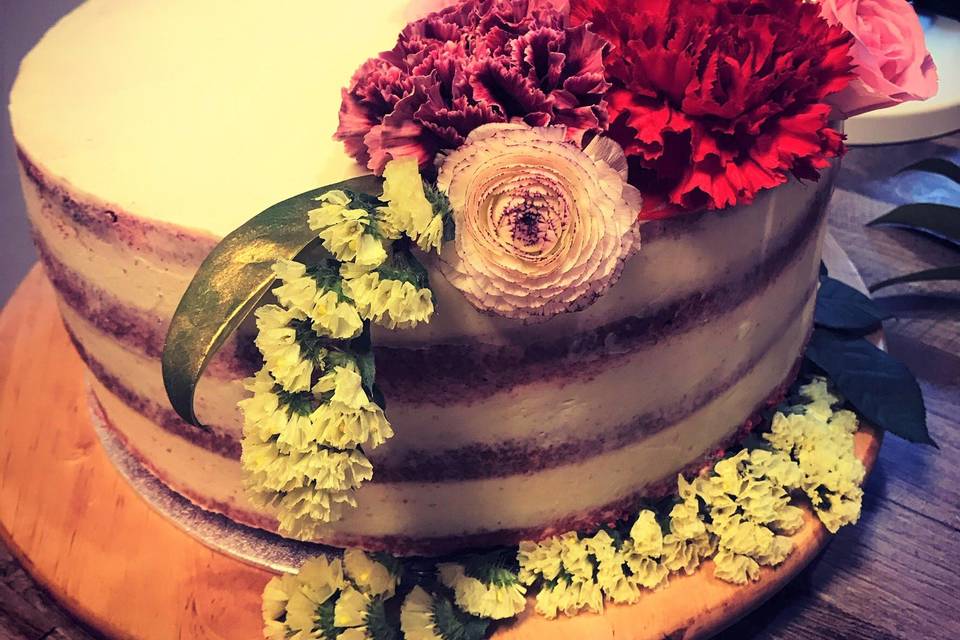 Semi Naked Cake Red Velvet