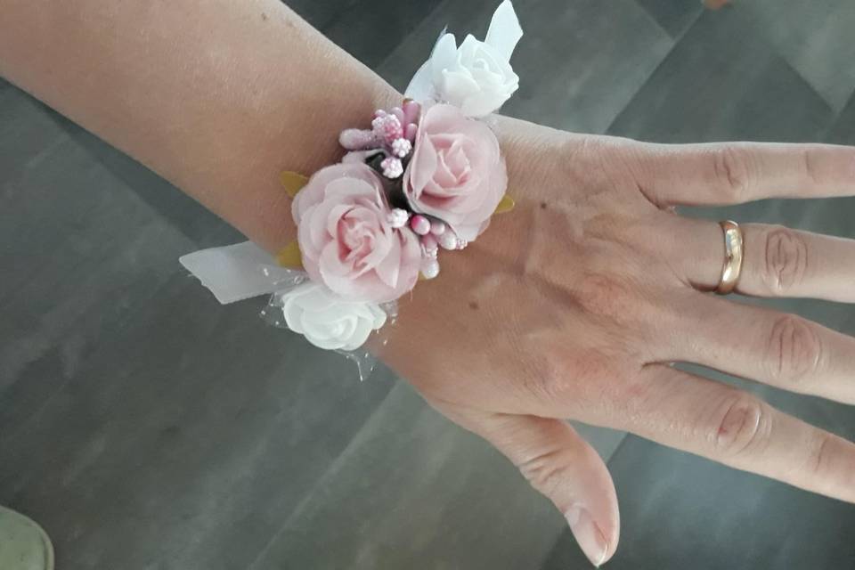 Corsage rosa chiaro