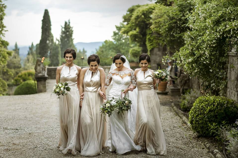 Sposa e damigelle