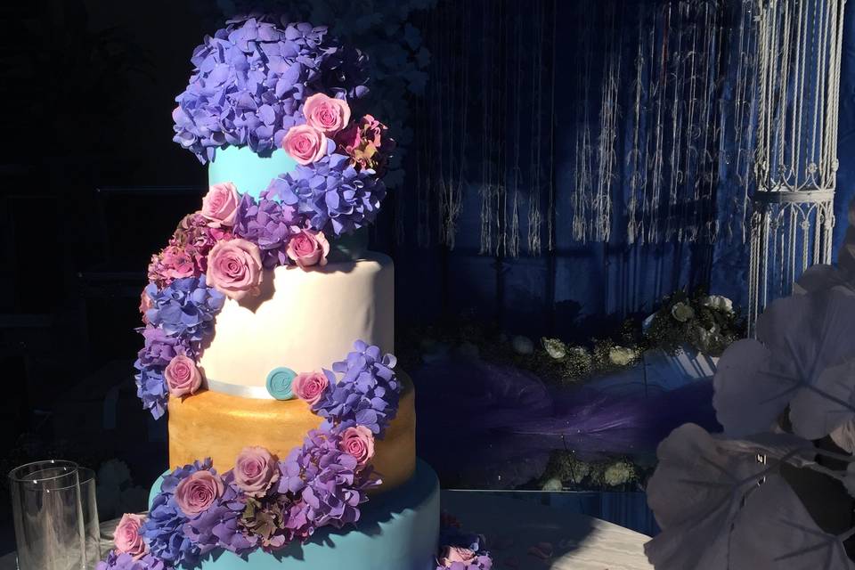 Violet Ortensia Cake