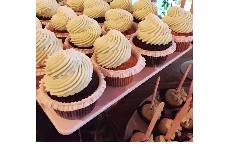 Green Candy Buffet - Cupcakes