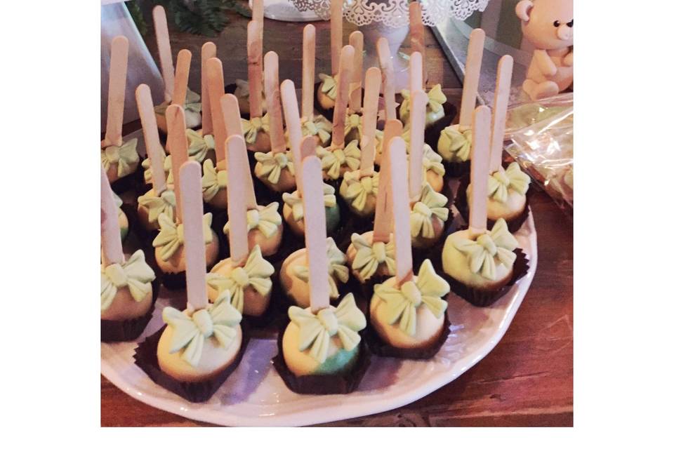 Green Candy Buffet - Cake Pops