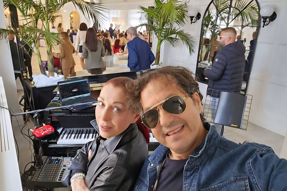Music Live by Antonio & Patty