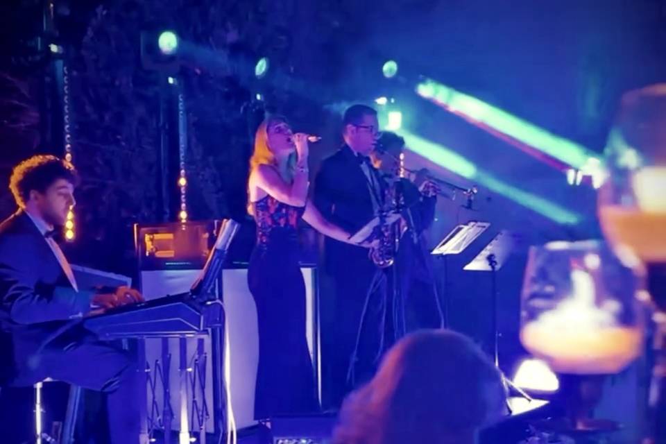 Live band