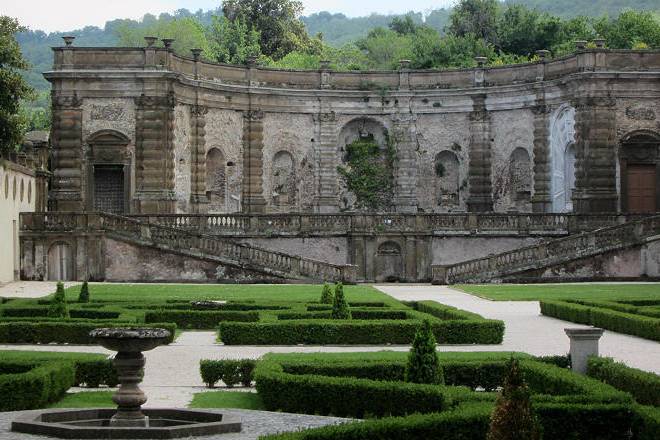 Ninfeo e giardini all'italiana