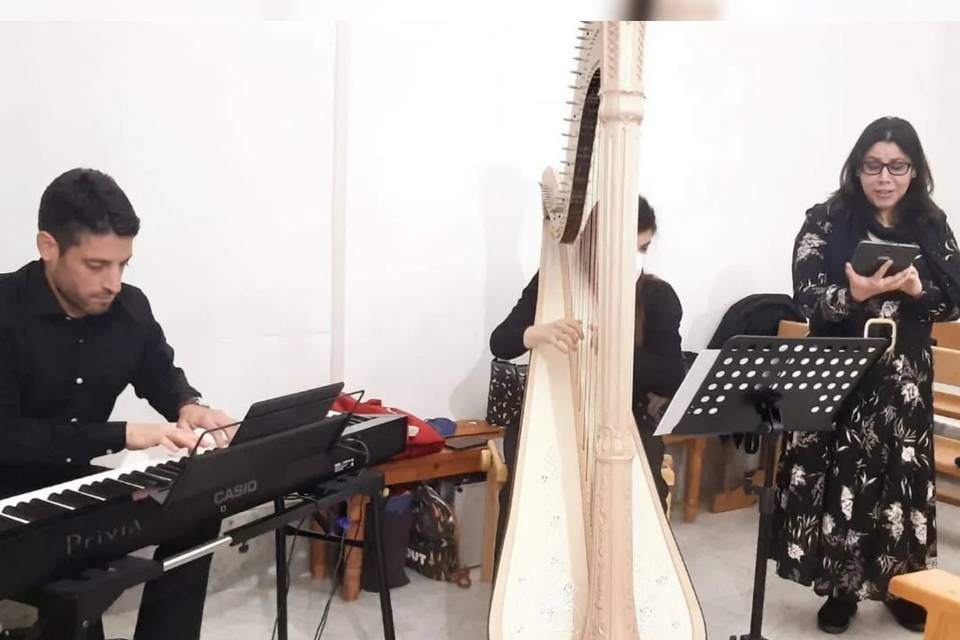 Piano 🎹 Arpa e Soprano 🎤