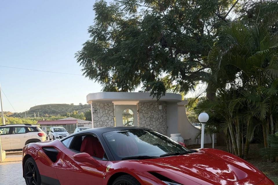 Ferrari F8
