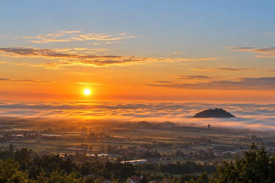 Alba sulla pianura