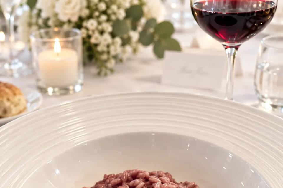 Risotto al barolo e salsiccia