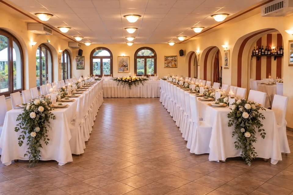 Sala da pranzo con addobbi