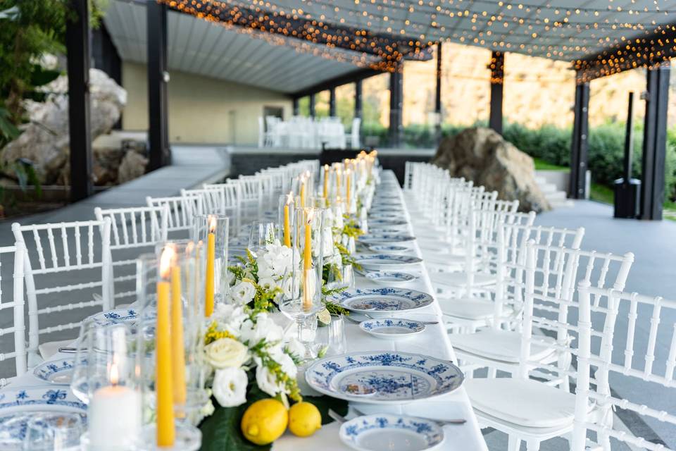 Allestimento Giallo e blu
