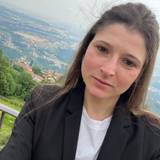 Angela 