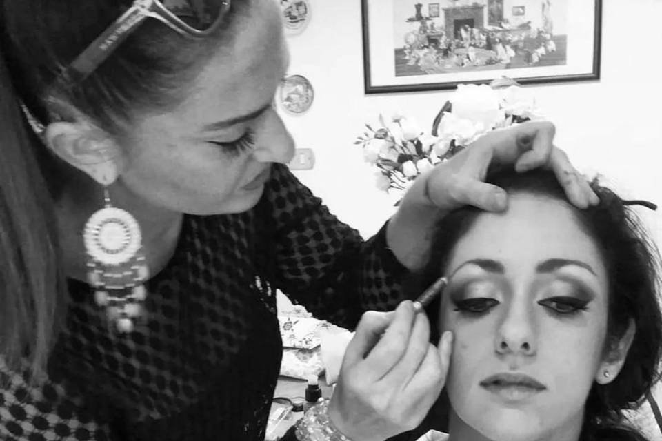 Trucco e acconciatura