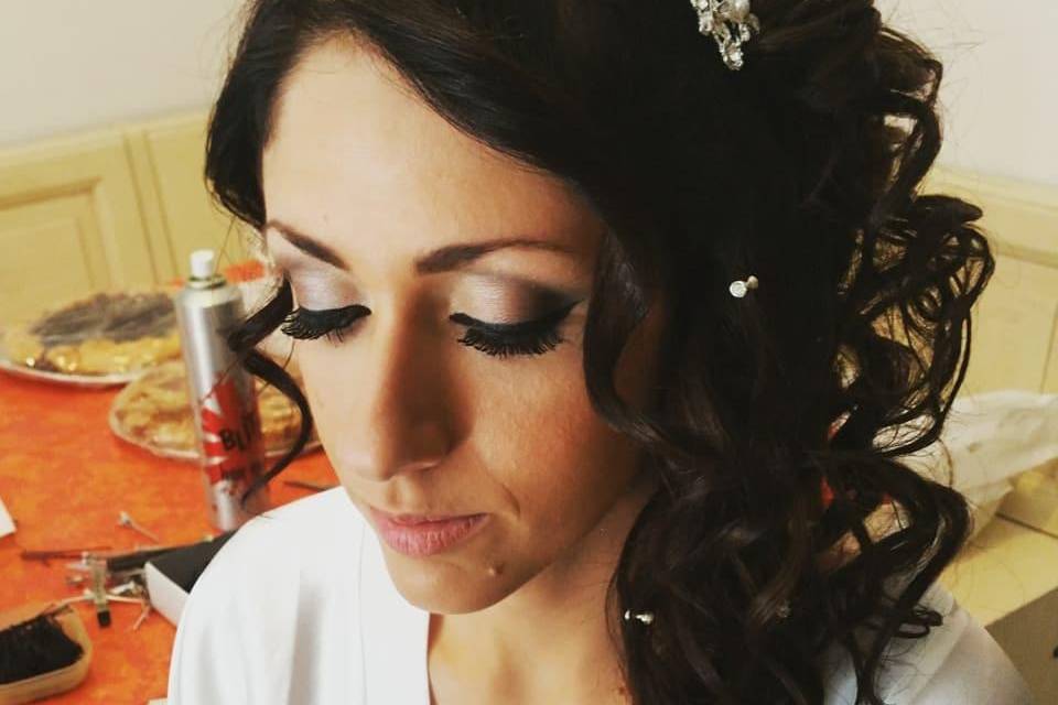 Acconciatura e trucco