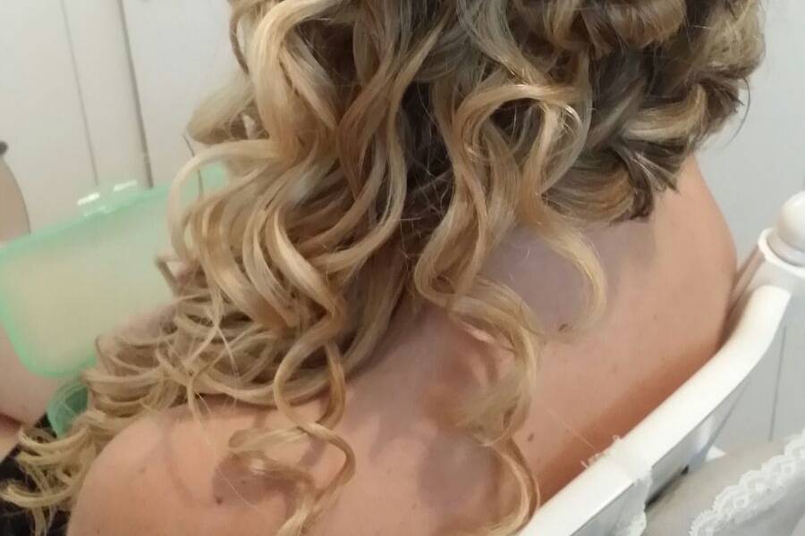 Daniela - Hair Stylist Makeup