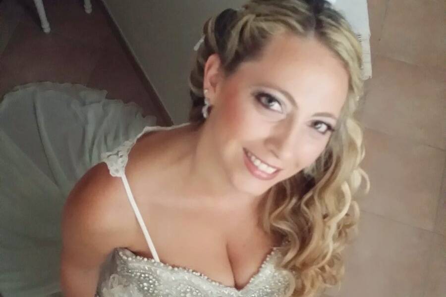 Daniela - Hair Stylist Makeup