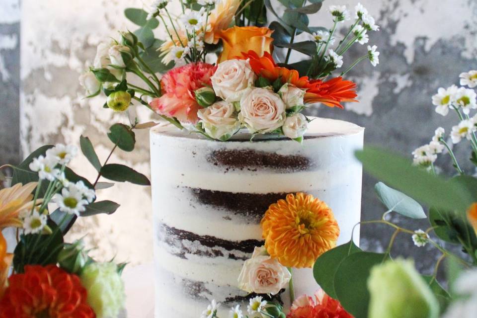 Wedding cake | Semi naked