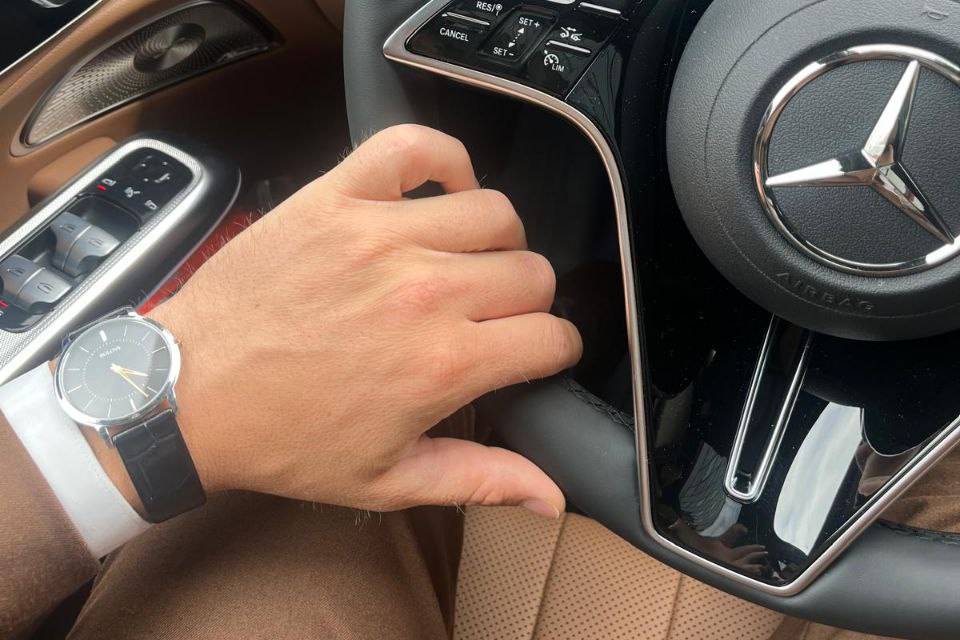 Interni