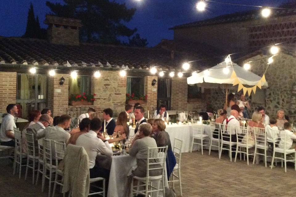 Tuscan wedding dinner