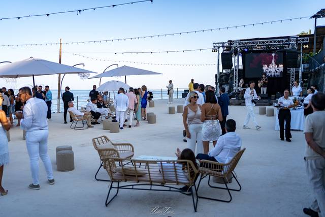 Situaziione aperitivo palco