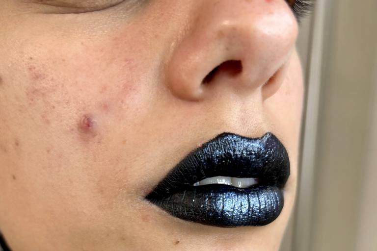 Lips Black Artistic