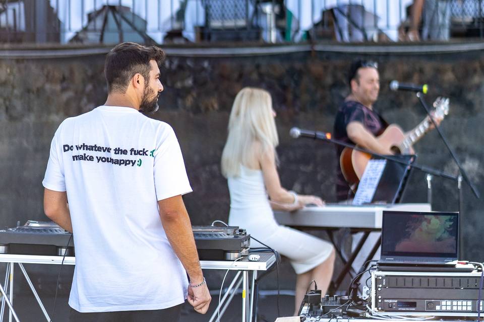 Dj e musicisti accoglienza osp