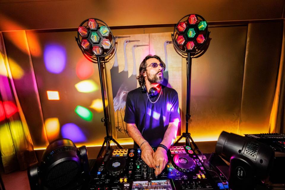 Spettacolo DJ