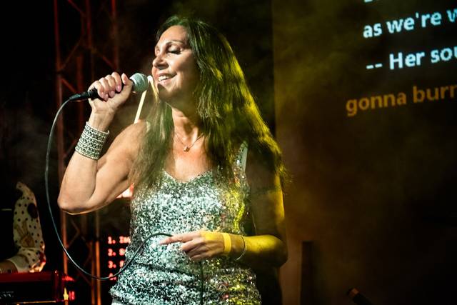 Tutti cantano al KaraShow