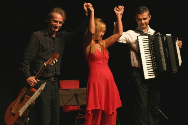 Trio Voce Fisarmonica e Chitarra