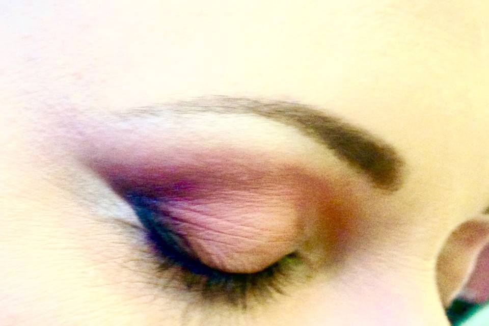 Detailed Makeup