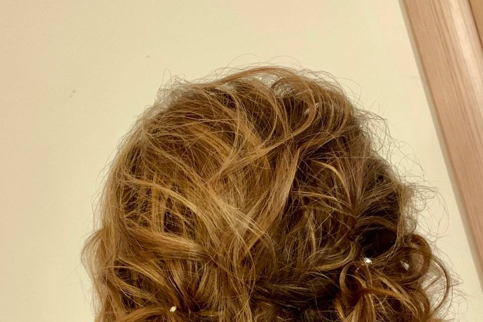 Messy Hair Down