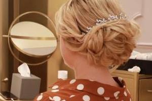 Hair Up