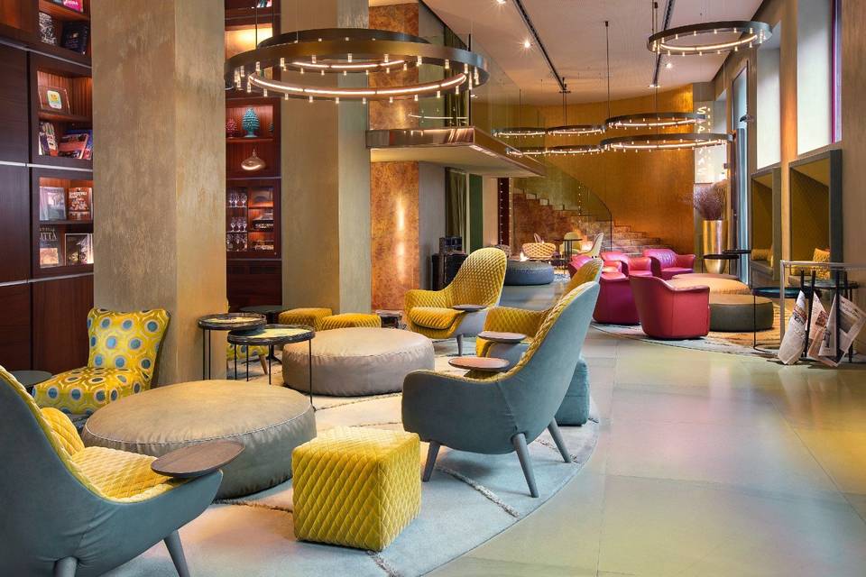 Enterprise Hotel Lobby