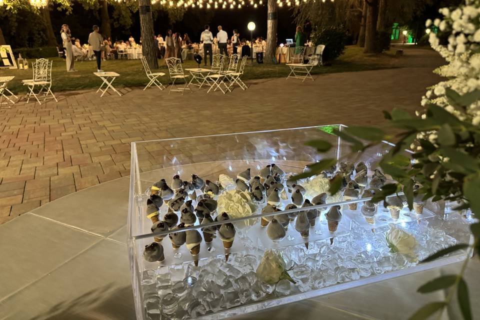 Gelato in vasca di ghiaccio