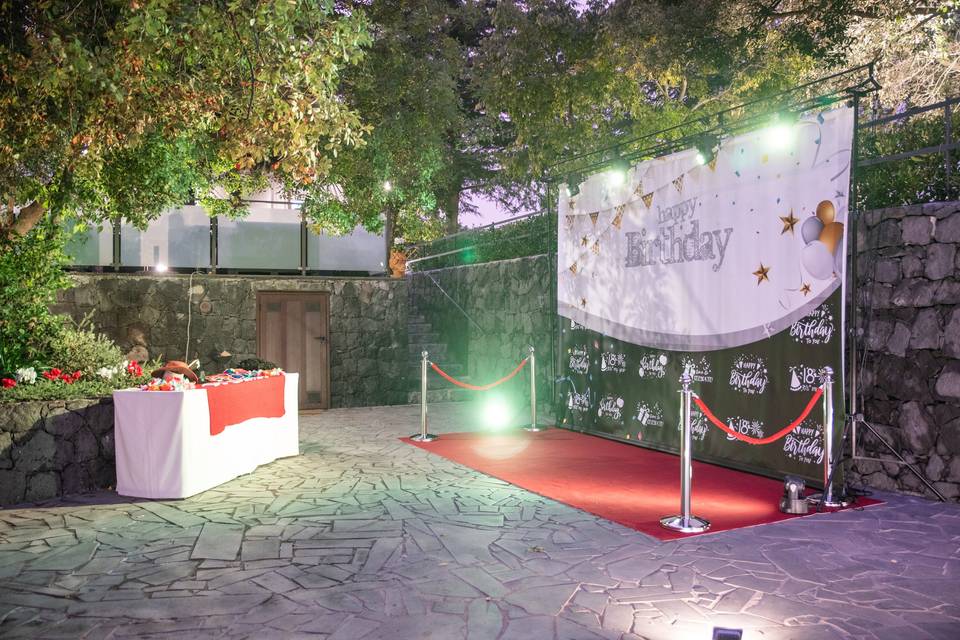 RedCarpet