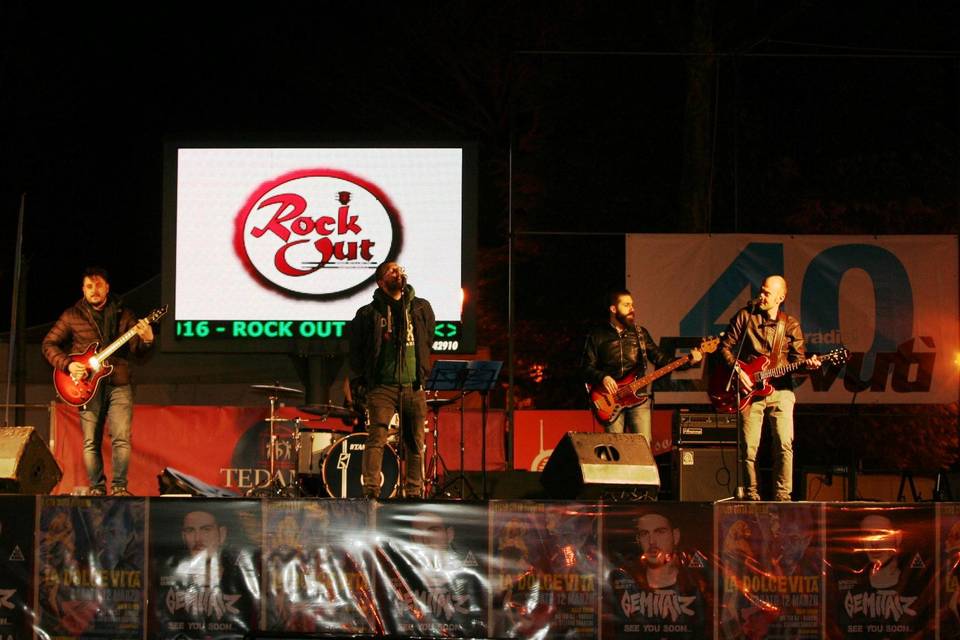 RockOut Band