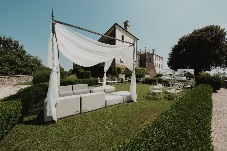 lounge_esterno_chic_giardino