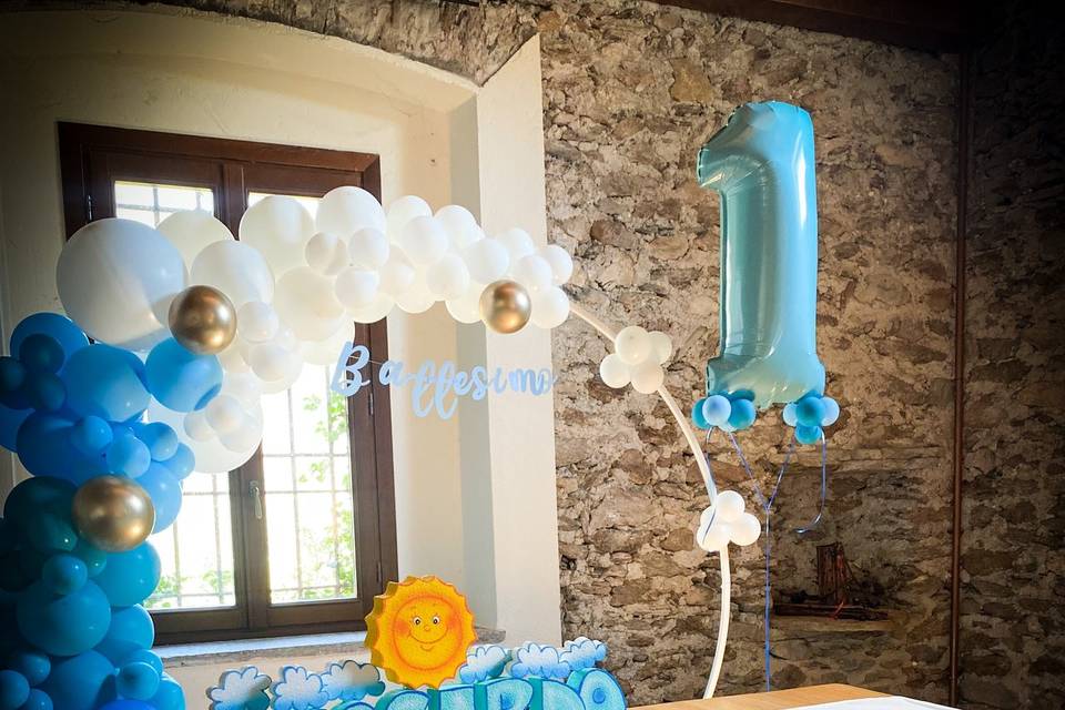 TacaBanda - Chianocco Erika Zomer - Auguroni Nicolò'! 🎈  #tacabandachianocco #palloncini #compleanno #1anno