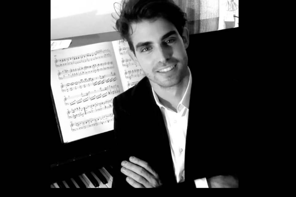 Federico Spezie Pianista Organista