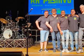 RH Positivo Band