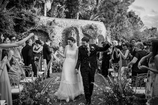Gap wedding