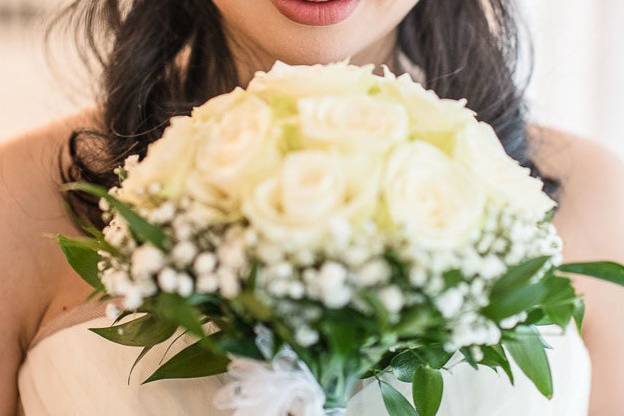 Sposa e bouquet