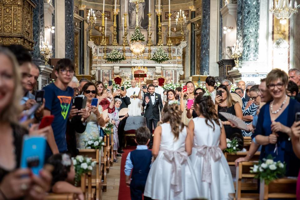 Lo sposo in chiesa