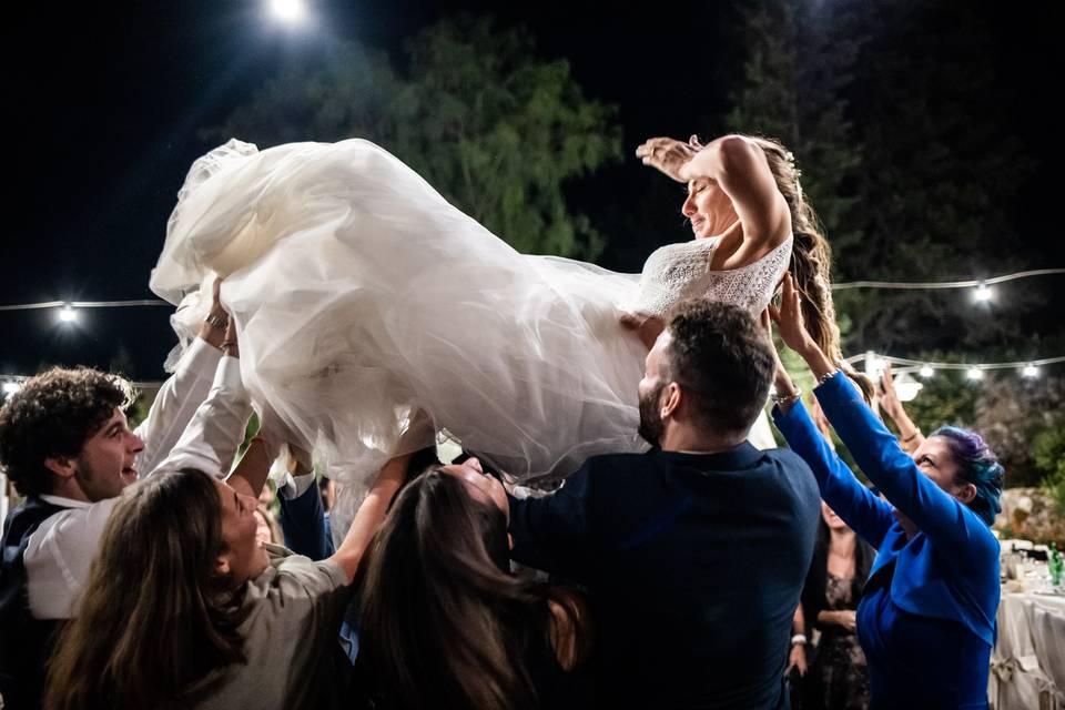 La sposa alla festa