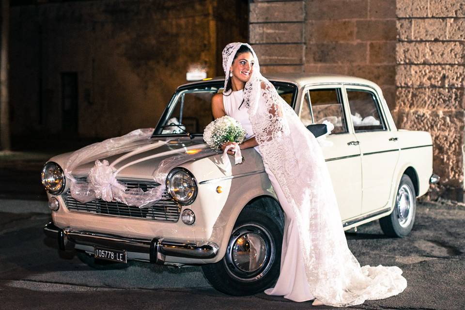 La sposa e l'auto