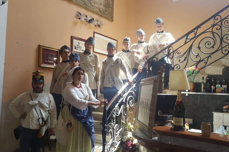 Truppe in costume