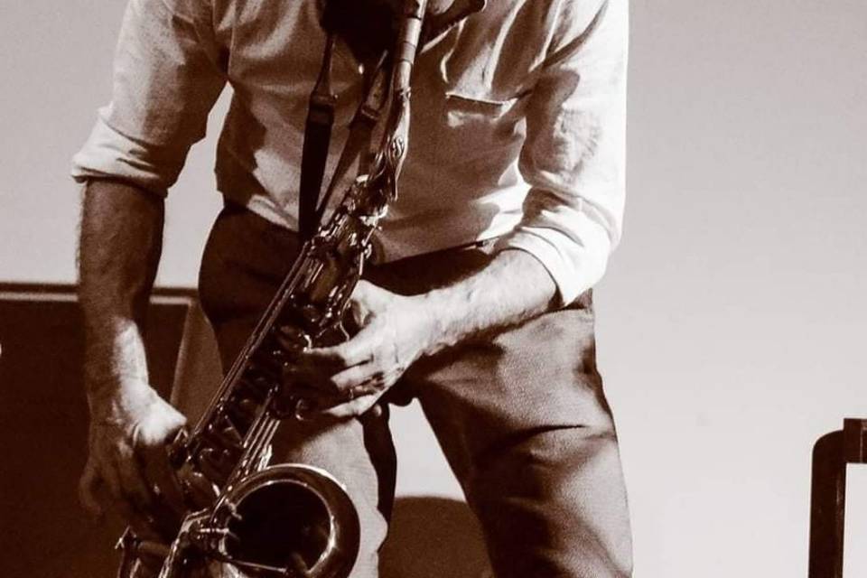 Sax Live
