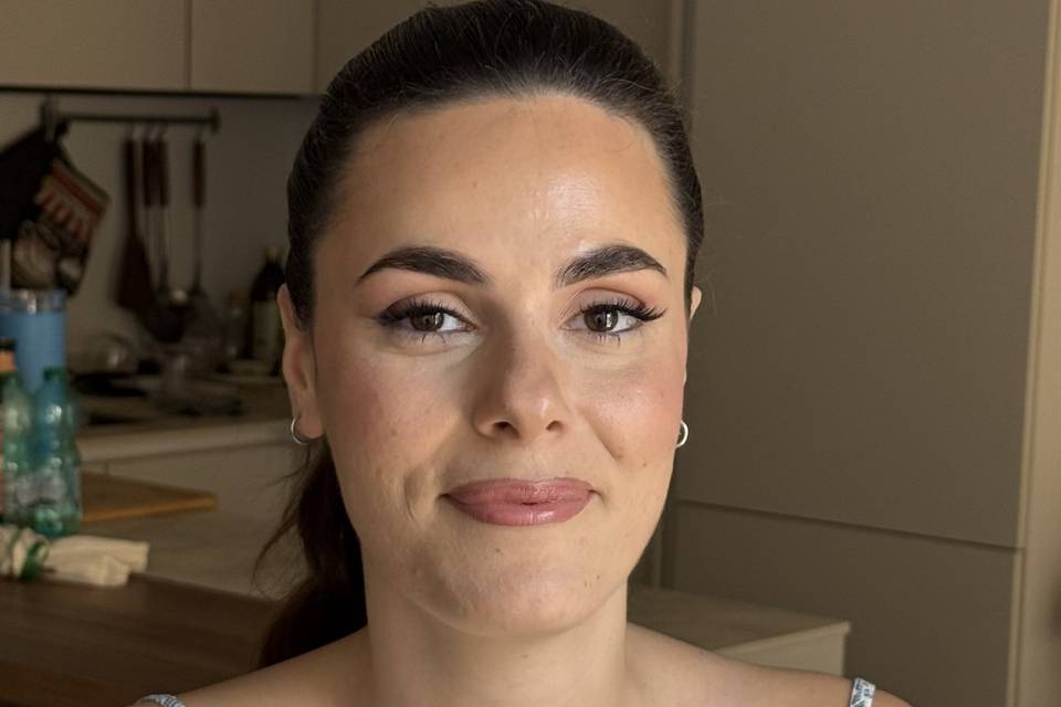 Natural makeup